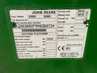Moissonneuse batteuse John Deere S 680 - 8