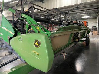 Moissonneuse batteuse John Deere S 680 - 12