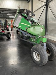 Moissonneuse batteuse John Deere S 680 - 9
