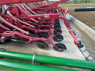 Combiné de semis Kverneland DF2 + NGS101 F35 + Interface Bonnel - 2
