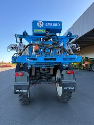 Pulvérisateur traîné Evrard Météor 4200 - 2