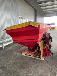 Distributeur d'engrais Lely Centerliner - 1