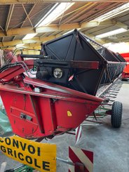 Moissonneuse batteuse Massey Ferguson MF 32 - 8