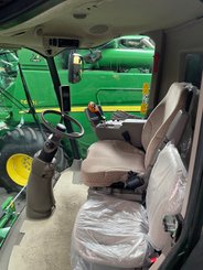 Moissonneuse batteuse John Deere T550 - 8