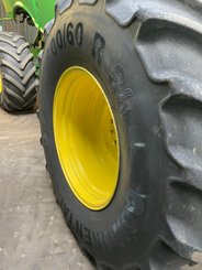 Moissonneuse batteuse John Deere S 680 - 4