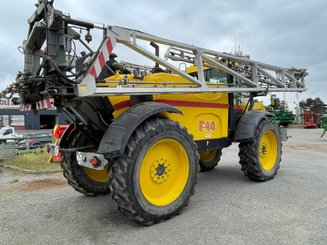Pulvérisateur automoteur Artec R 40 - 1