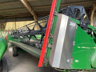 Moissonneuse batteuse John Deere S 690 - 9