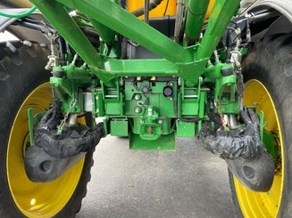 Pulvérisateur automoteur John Deere 4150 - 8