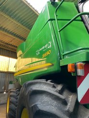 Moissonneuse batteuse John Deere S 690 - 3