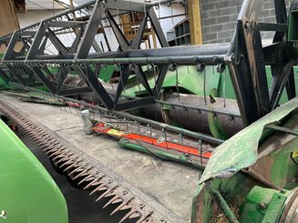 Moissonneuse batteuse John Deere 2064 - 16