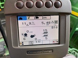 Moissonneuse batteuse John Deere S 690 - 9