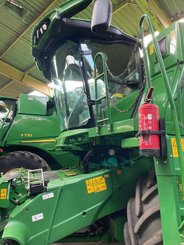 Moissonneuse batteuse John Deere S 680 - 1