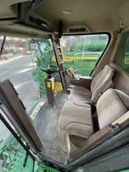 Moissonneuse batteuse John Deere S 690 - 6