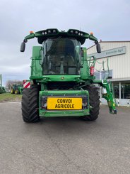 Moissonneuse batteuse John Deere S 770  - 1