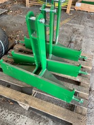 Accessoire John Deere Triangle pour masses JD - 1