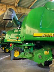 Moissonneuse batteuse John Deere S 690 - 5