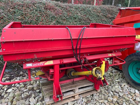 Distributeur d'engrais Lely Centerliner - 1