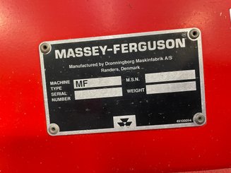 Moissonneuse batteuse Massey Ferguson MF 32 - 3