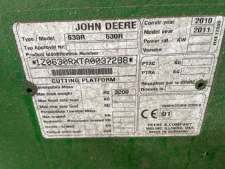 Moissonneuse batteuse John Deere S 690 - 11