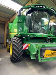 Moissonneuse batteuse John Deere S 770  - 1