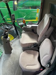 Moissonneuse batteuse John Deere S 680 - 6