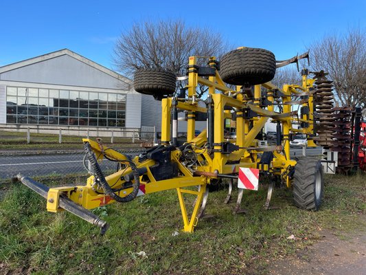 Déchaumeur BEDNAR FO 6000 - 1