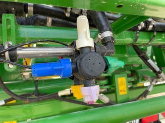 Pulvérisateur traîné John Deere R 975 I - 13