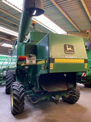 Moissonneuse batteuse John Deere CTS - 4