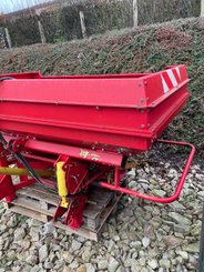 Distributeur d'engrais Lely Centerliner - 4