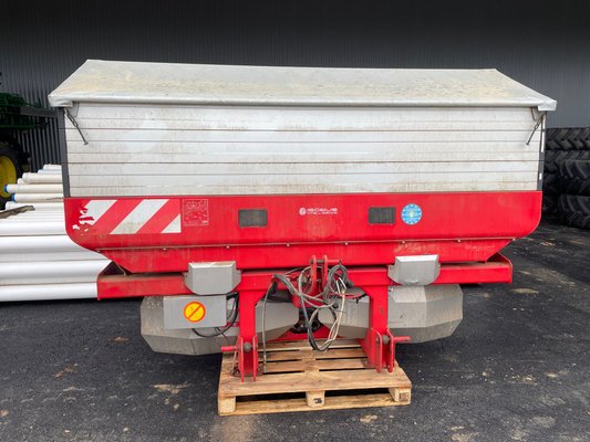 Distributeur d'engrais Kverneland Exacta TL - 1