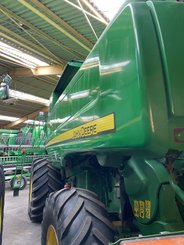 Moissonneuse batteuse John Deere S 690 - 5