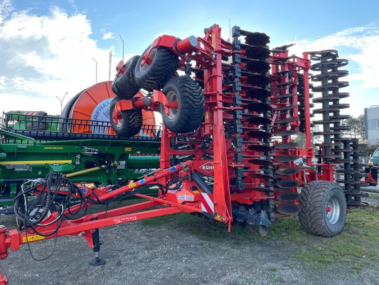 Déchaumeur Kuhn Optimer L 12000 - 1
