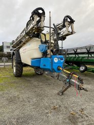 Pulvérisateur traîné Evrard Meteor 6800  - 1