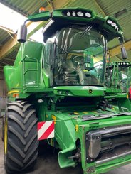 Moissonneuse batteuse John Deere S 680 - 2