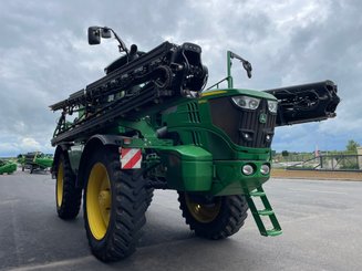 Pulvérisateur automoteur John Deere 4150 - 1