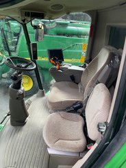 Moissonneuse batteuse John Deere S 770  - 7