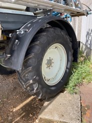 Pulvérisateur automoteur Evrard Alpha 4100 36 m - 9