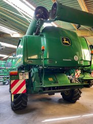 Moissonneuse batteuse John Deere S 690 - 4