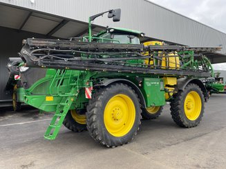 Pulvérisateur automoteur John Deere 4150 - 2