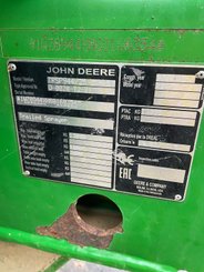 Pulvérisateur traîné John Deere R 944 - 10