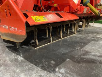 Combiné de semis Kuhn HRB 303D + Integra G2 - 5