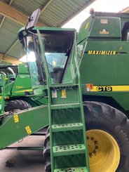 Moissonneuse batteuse John Deere CTS - 1