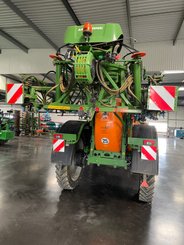 Pulvérisateur traîné Amazone UX 3200 Special - 4