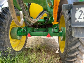 Pulvérisateur traîné John Deere M 944  - 3