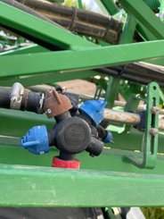 Pulvérisateur traîné John Deere M 944  - 6