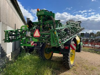 Pulvérisateur traîné John Deere M 944  - 2