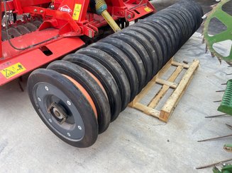 Combiné de semis Amazone KG 3000 + ADP Super - 12