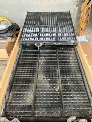 Accessoire John Deere Grilles HP neuve MB W ou T 6 secoueurs - 1