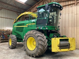 Ensileuse automotrice John Deere 7300 - 1