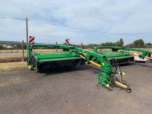 Faucheuse conditionneuse John Deere 1365 - 1